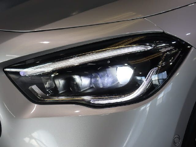 MERCEDES BENZ GLA CL 2021 Image 31