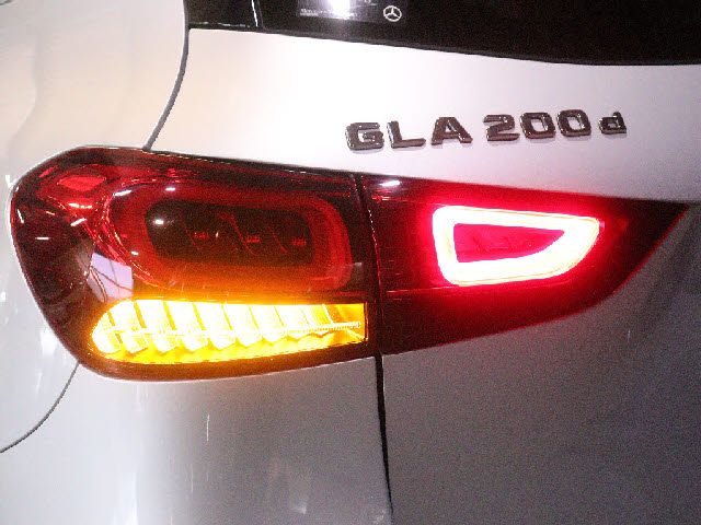 MERCEDES BENZ GLA CL 2021 Image 31