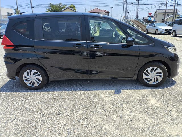 HONDA FREED PLUS 2016 Image 31