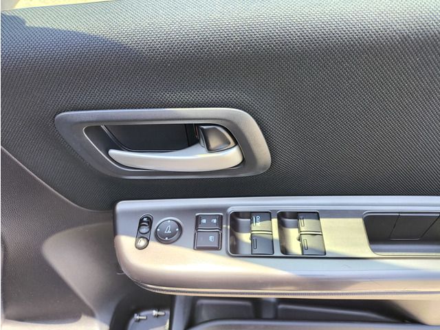 HONDA FREED PLUS 2016 Image 31