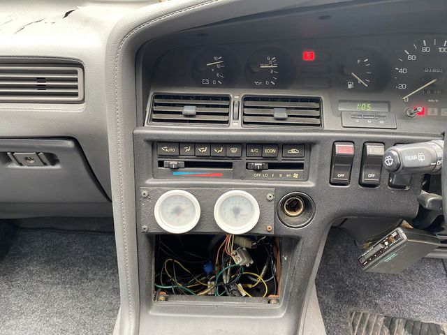 TOYOTA SUPRA 1989 Image 31