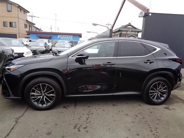 TOYOTA LEXUS NX350H 2023 Image 31