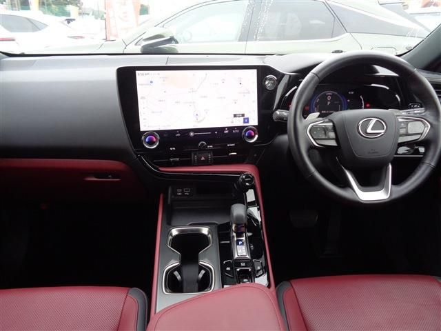 TOYOTA LEXUS NX350H 2023 Image 31