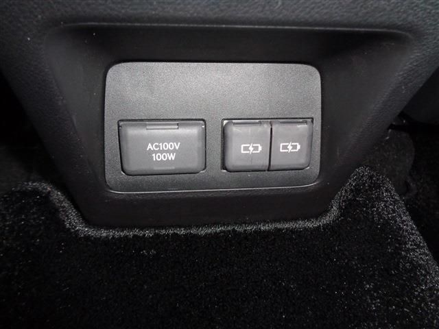 TOYOTA LEXUS NX350H 2023 Image 31