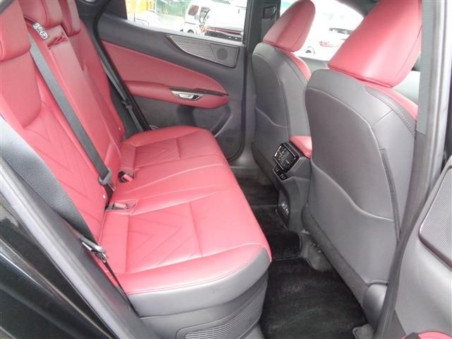 TOYOTA LEXUS NX350H 2023 Image 31