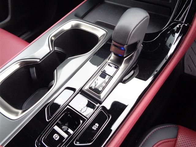 TOYOTA LEXUS NX350H 2023 Image 31