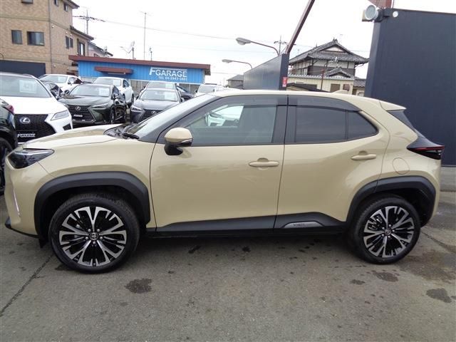 TOYOTA YARIS CROSS HYBRID 2024 Image 31