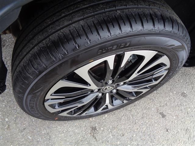 TOYOTA YARIS CROSS HYBRID 2024 Image 31