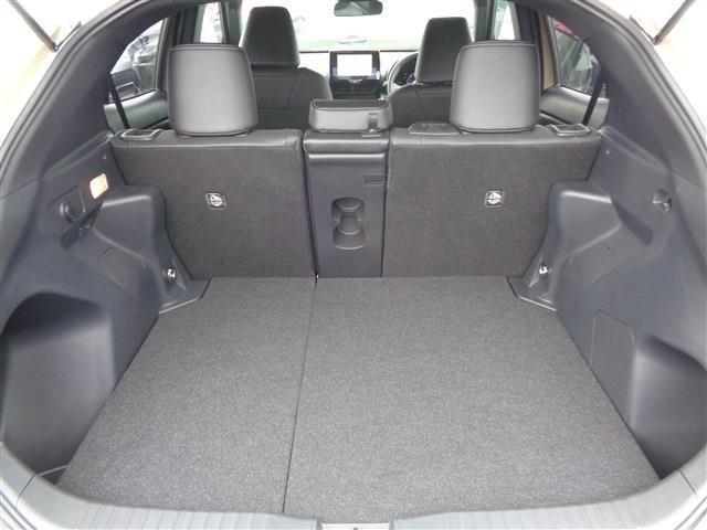 TOYOTA YARIS CROSS HYBRID 2024 Image 31