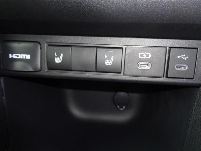 TOYOTA YARIS CROSS HYBRID 2024 Image 31