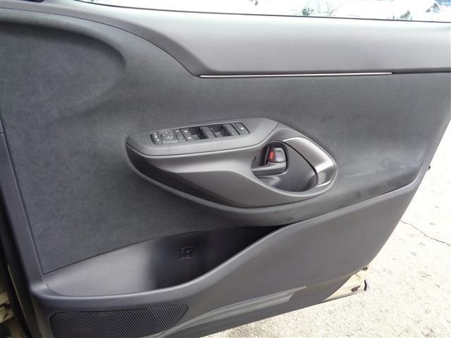 TOYOTA YARIS CROSS HYBRID 2024 Image 31