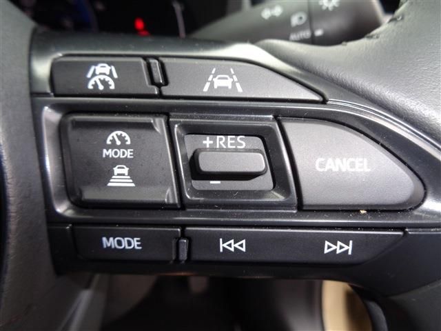 TOYOTA YARIS CROSS HYBRID 2024 Image 31