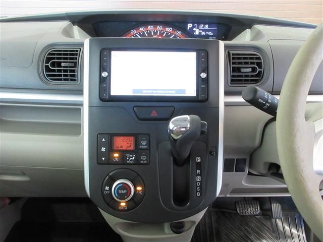 DAIHATSU TANTO 2015 Image 31