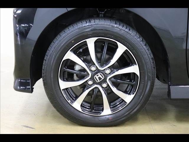 HONDA N BOX CUSTOM 2019 Image 31