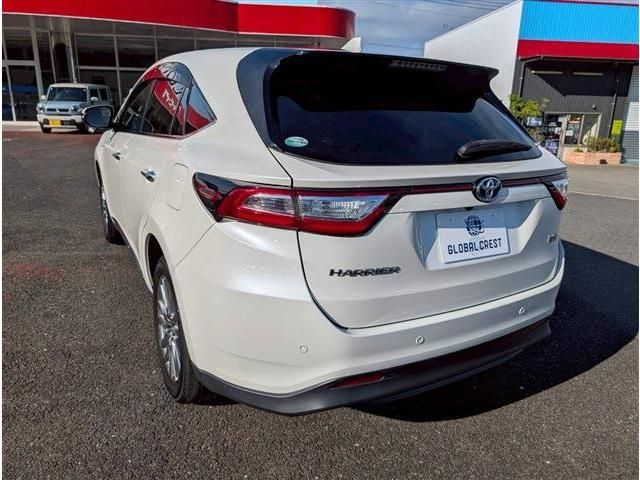 TOYOTA HARRIER HYBRID 2019 Image 31