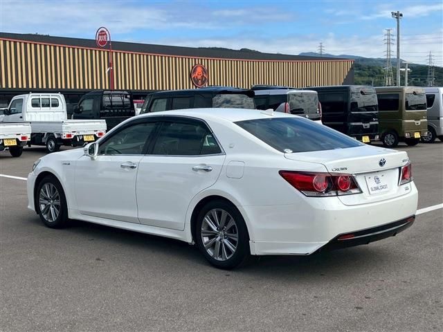 TOYOTA CROWN SEDAN HYBRID 2017 Image 31