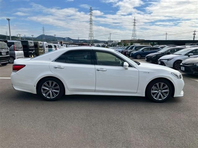 TOYOTA CROWN SEDAN HYBRID 2017 Image 31