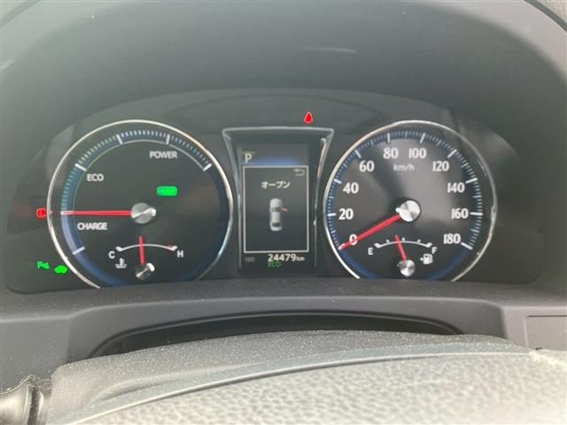 TOYOTA CROWN SEDAN HYBRID 2017 Image 31