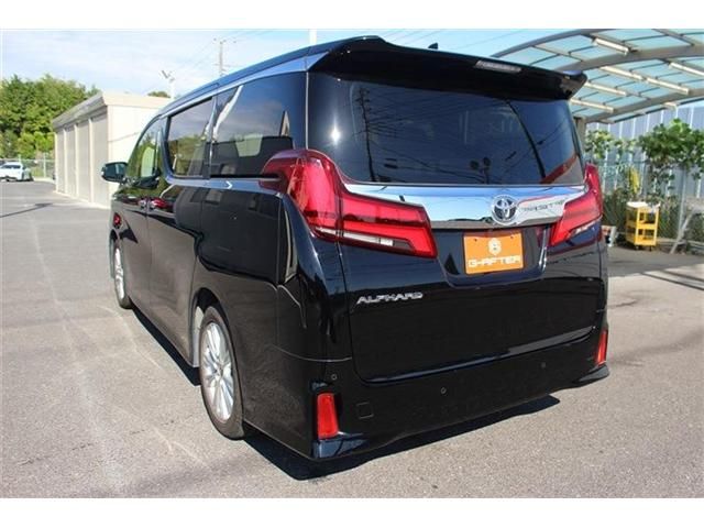 TOYOTA ALPHARD 2020 Image 31