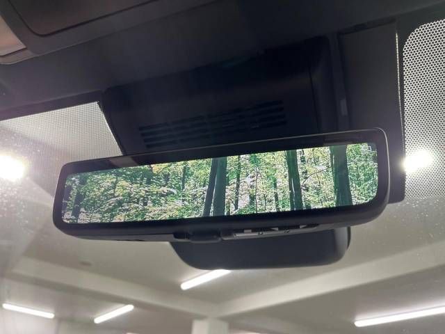 TOYOTA VELLFIRE  HYBRID 4WD 2023 Image 31