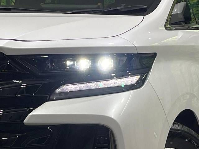 TOYOTA VELLFIRE  HYBRID 4WD 2023 Image 31