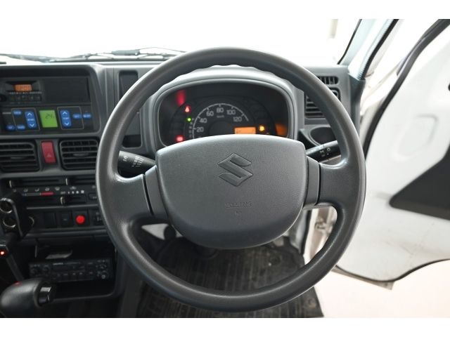SUZUKI CARRY TRUCK 4WD 2015 Image 31