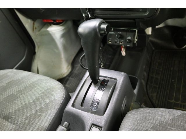 SUZUKI CARRY TRUCK 4WD 2012 Image 31