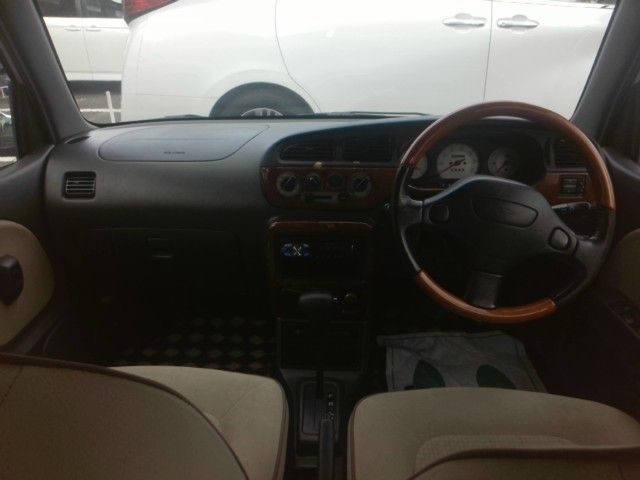 DAIHATSU MIRA GINO 2001 Image 31