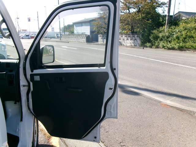 DAIHATSU HIJET CARGO 4WD 2016 Image 31