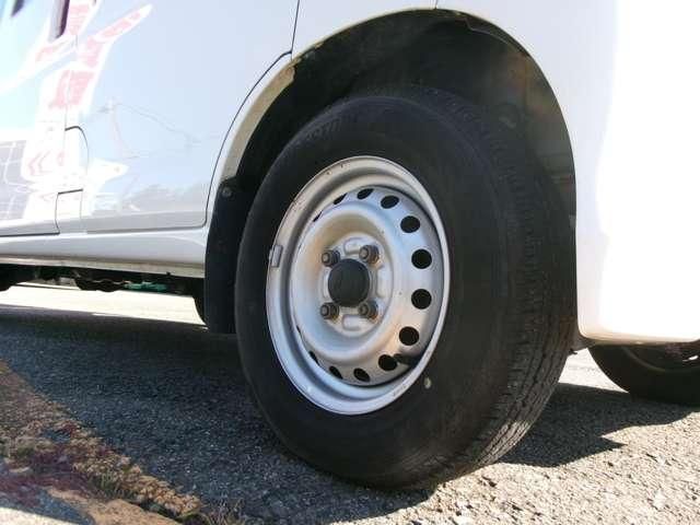 DAIHATSU HIJET CARGO 4WD 2016 Image 31