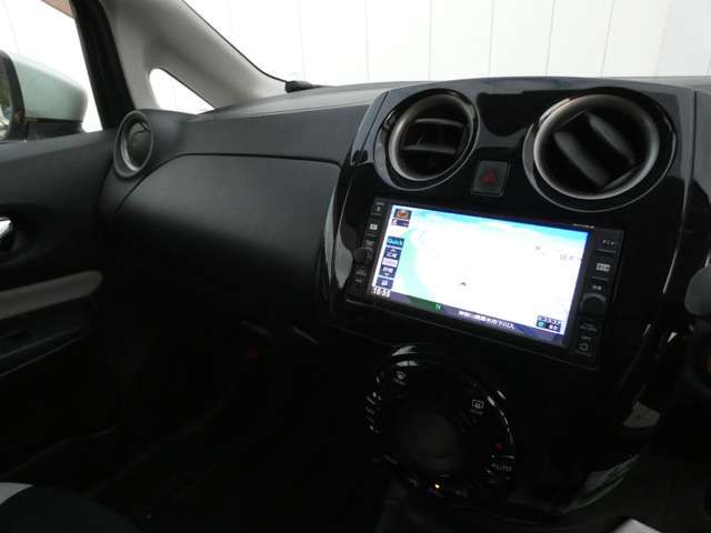 NISSAN NOTE 2017 Image 31