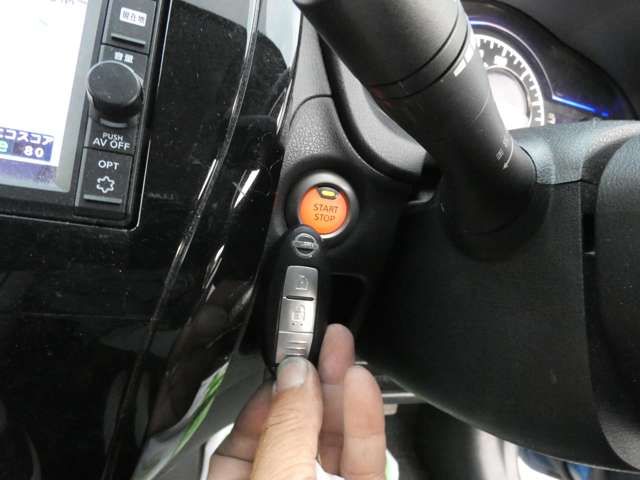 NISSAN NOTE 2017 Image 31