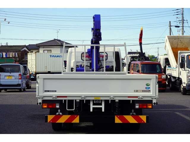 MITSUBISHI CANTER 2023 Image 31