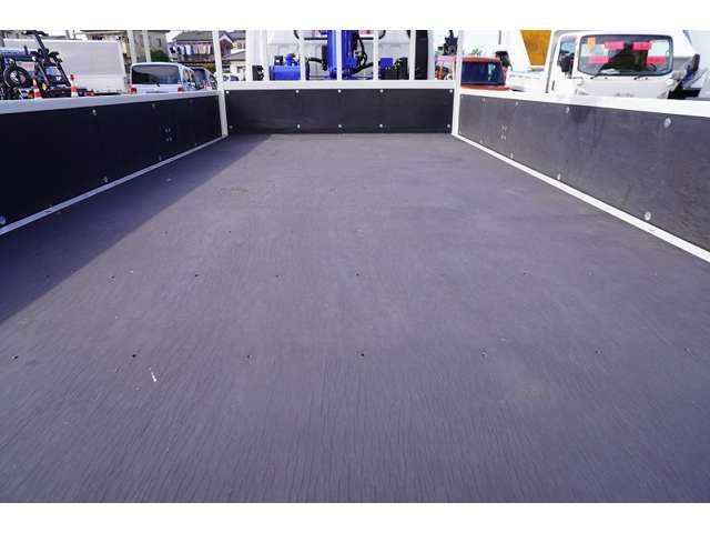 MITSUBISHI CANTER 2023 Image 31