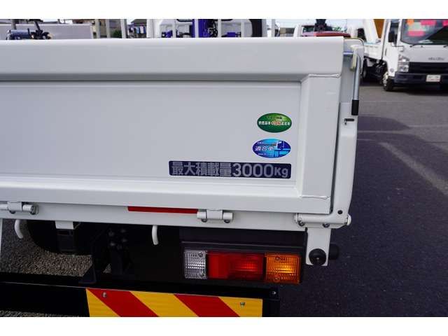 MITSUBISHI CANTER 2023 Image 31