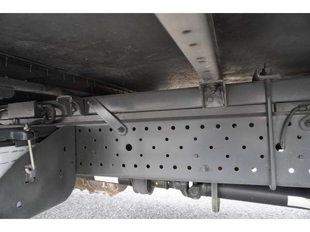 ISUZU ELF 2016 Image 31