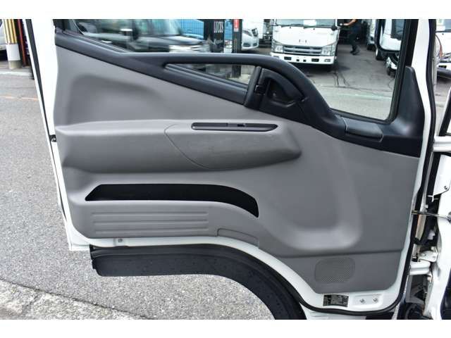 MITSUBISHI CANTER 2019 Image 31