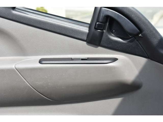 MITSUBISHI CANTER 2019 Image 31