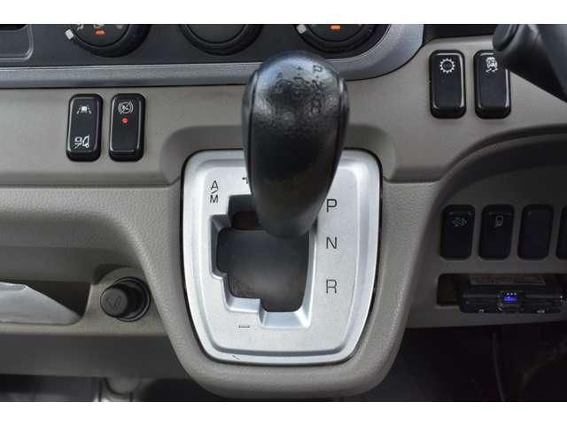 MITSUBISHI CANTER 2019 Image 31