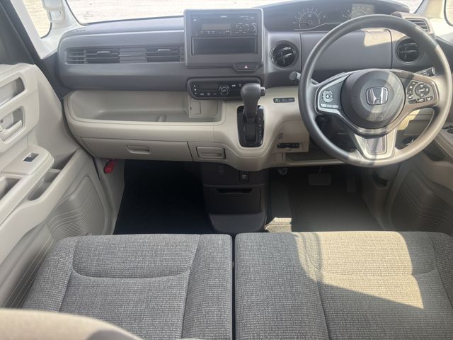 HONDA N BOX 2020 Image 31