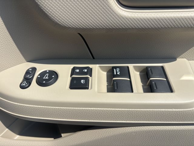 HONDA N BOX 2020 Image 31