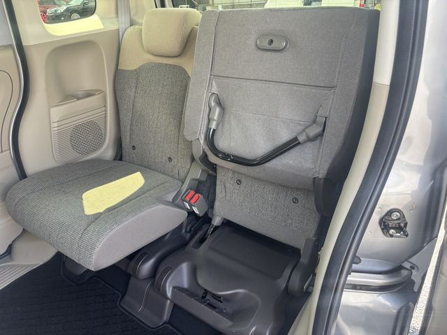 HONDA N BOX 2020 Image 31