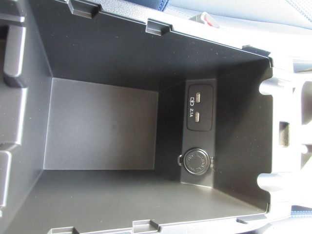 SUBARU XV HYBRID 2022 Image 31