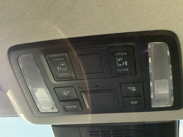 SUZUKI LANDY 4WD 2022 Image 31