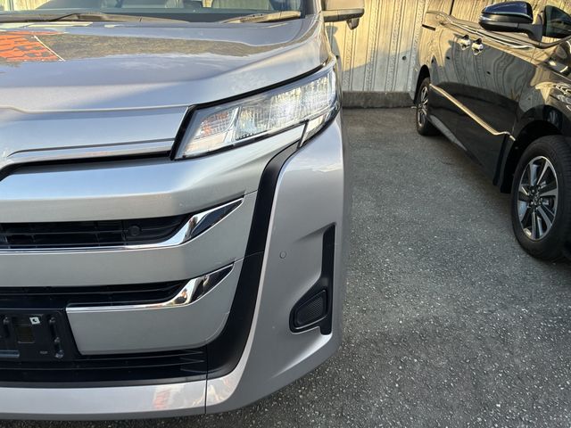 SUZUKI LANDY 4WD 2022 Image 31