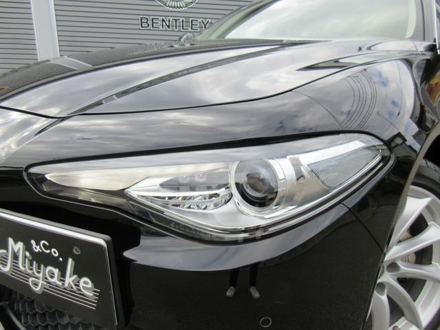 ALFAROMEO GIULIA 2017 Image 31