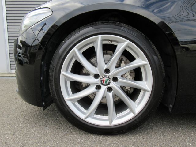 ALFAROMEO GIULIA 2017 Image 31