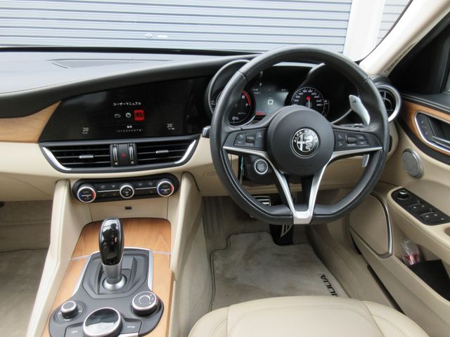 ALFAROMEO GIULIA 2017 Image 31