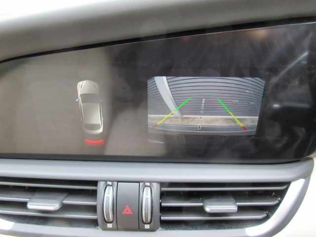 ALFAROMEO GIULIA 2017 Image 31