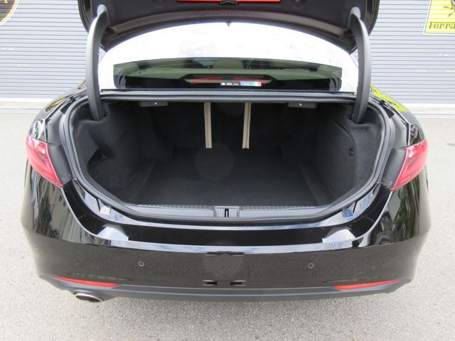 ALFAROMEO GIULIA 2017 Image 31